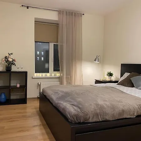 Cozy Apartment Near City Center Riga Exterior photo
